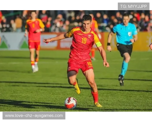 欧洲豪门集体关注尤文新星伊尔迪兹：未来足球的璀璨新星