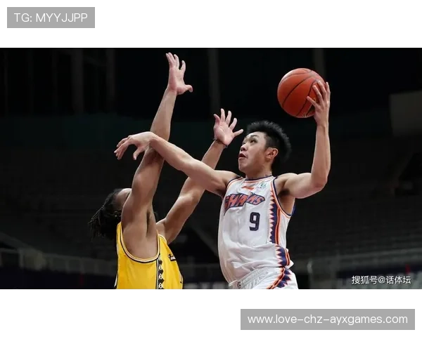 太阳卡位扎实，篮板一把抓